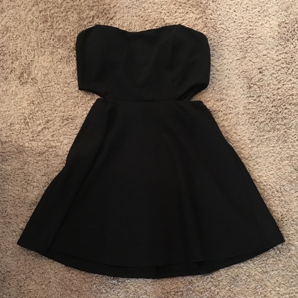 Forever 21 black cut out dress